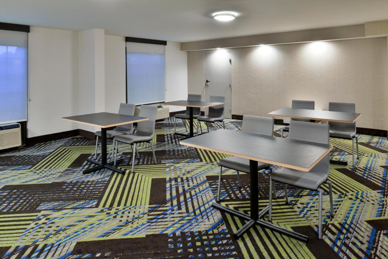 Holiday Inn Express Winston-Salem Medical Ctr Area Eksteriør bilde