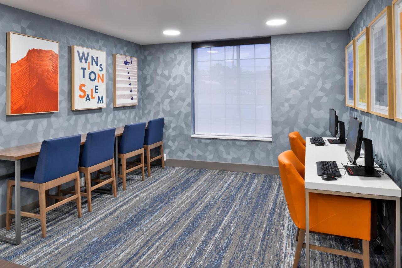 Holiday Inn Express Winston-Salem Medical Ctr Area Eksteriør bilde
